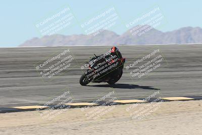 media/Oct-13-2025-Moto Forza (Mon) [[a66d839500]]/4-C Group/Session 2 (Bowl)/